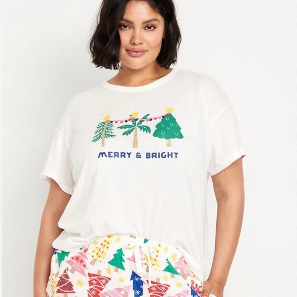 Old Navy Women’s Christmas Graphic Tee “Merry & Bright” Size Large New with Tags